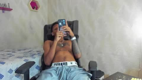 man_san11 online show from 02/05/26, 02:33