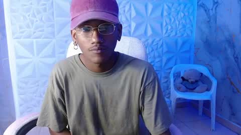 Snapshot of man_sant11 chatting on 04/12/26, 04:34 man_sant11 online show from 04/12/26, 04:34