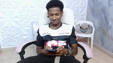 Snapshot of man_sant11 chatting on 04/13/26, 04:45 man_sant11 online show from 04/13/26, 04:45