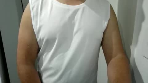 manbroadcasting001 online show from 04/28/26, 07:08