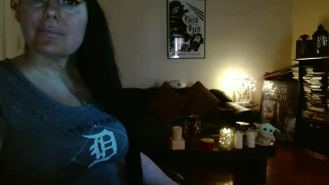 mandaloriangirlsfight online show from 03/10/26, 08:36