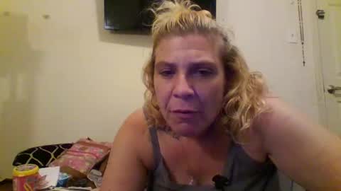 Snapshot of mandilube39 chatting on 05/03/26, 09:37 mindy22 online show from 05/03/26, 09:37