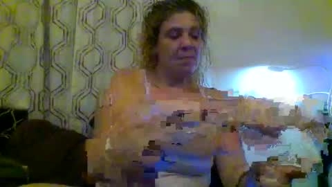 Snapshot of mandilube39 chatting on 06/11/26, 09:29 mindy22 online show from 06/11/26, 09:29