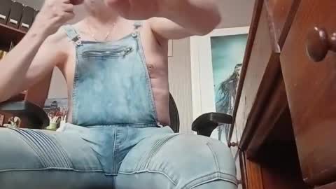 mandrawhore online show from 10/29/25, 12:18