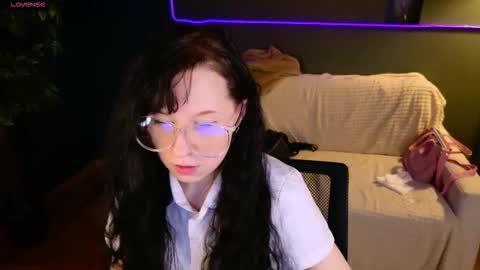 Luna online show from 02/27/26, 10:10