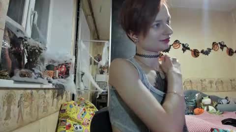 Mandy online show from 10/21/25, 03:13