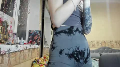 Mandy online show from 03/21/26, 06:44