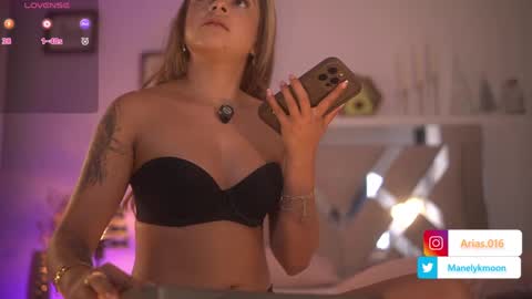   online show from 02/18/25, 07:19