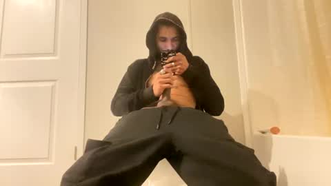 Snapshot of mani4sexy chatting on 02/18/25, 10:27 Mani4sexy online show from 02/18/25, 10:27