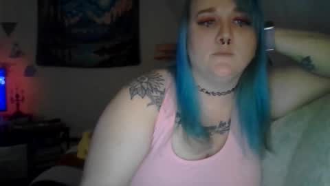 Snapshot of manicpixiepop chatting on 11/13/25, 12:31 ManicPixiePop online show from 11/13/25, 12:31