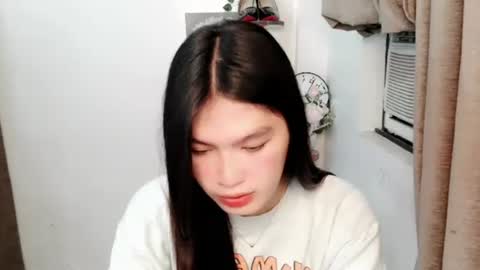 maniniyot69 online show from 11/12/25, 03:23