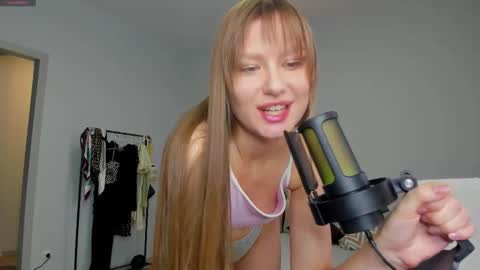 Manita online show from 10/10/25, 08:46