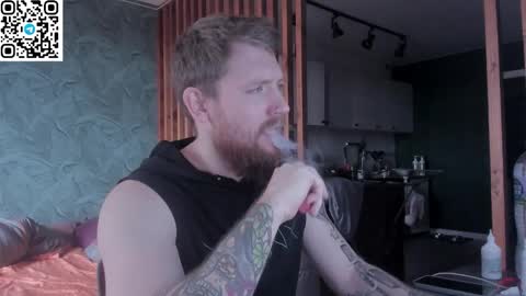 Snapshot of manjerk_on_cb chatting on 10/11/25, 10:25 Arthur online show from 10/11/25, 10:25