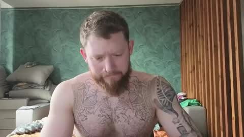 Snapshot of manjerk_on_cb chatting on 04/05/26, 08:44 Arthur online show from 04/05/26, 08:44