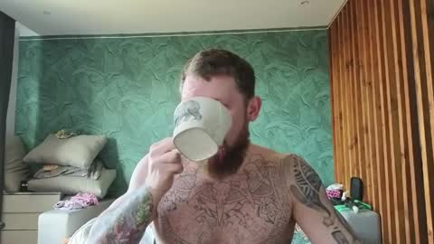 Snapshot of manjerk_on_cb chatting on 04/08/26, 09:09 Arthur online show from 04/08/26, 09:09