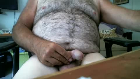 Snapshot of manleg439 chatting on 09/16/25, 04:30 manleg439 online show from 09/16/25, 04:30