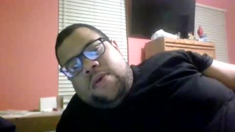 Snapshot of manly22 chatting on 10/28/25, 12:14 TIM online show from 10/28/25, 12:14