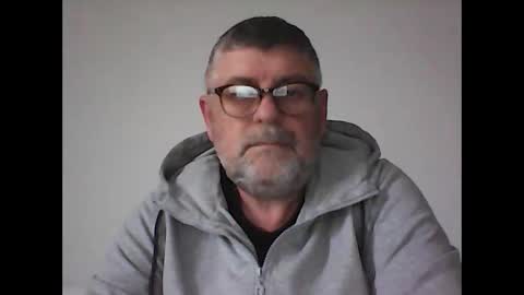 Snapshot of mann67 chatting on 12/22/25, 12:46 mann67 online show from 12/22/25, 12:46