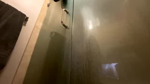 manny764065 online show from 09/17/25, 12:56