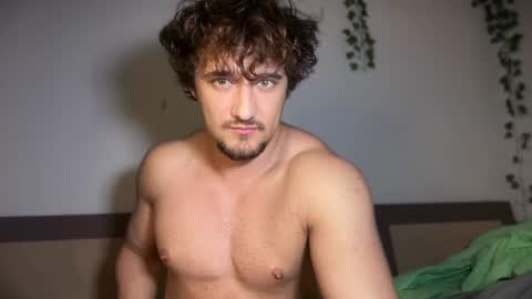 Snapshot of manolein chatting on 07/30/26, 12:53 manolein online show from 07/30/26, 12:53