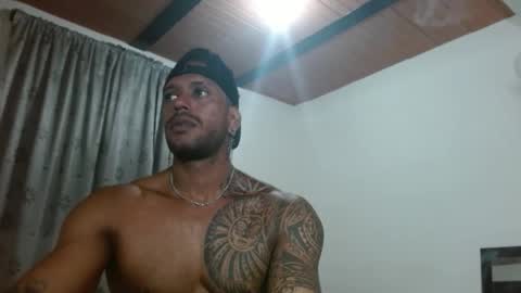 Manolo online show from 10/31/25, 04:41