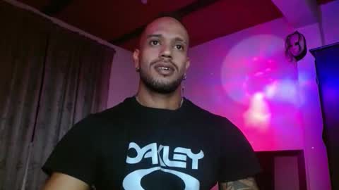 Manolo online show from 11/30/25, 04:00