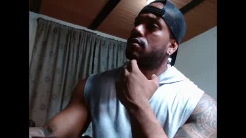 Manolo online show from 04/19/26, 04:17