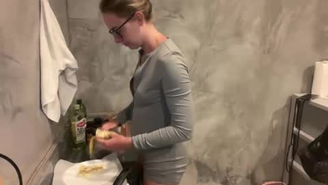 Manon hottie online show from 04/22/26, 01:56