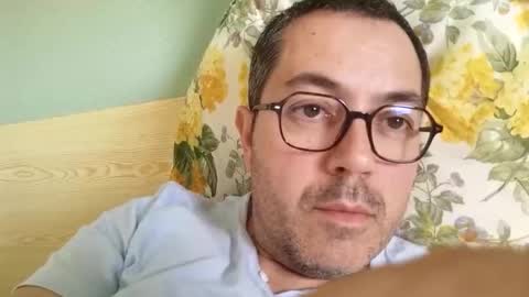 Snapshot of manu5933 chatting on 10/05/25, 12:58 manu5933 online show from 10/05/25, 12:58