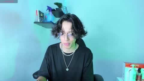 Manuel online show from 11/02/25, 02:36