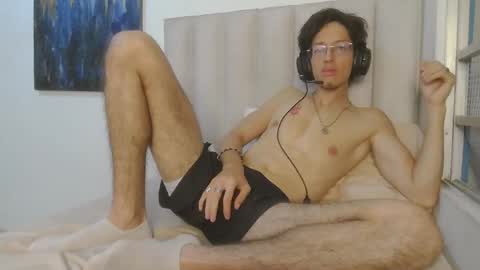 Snapshot of manu_vera8 chatting on 05/24/26, 12:04 Manuel online show from 05/24/26, 12:04