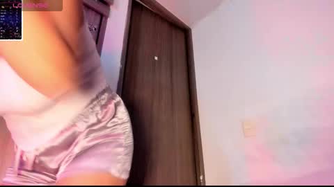 manuela_jaramillo online show from 11/29/25, 04:37