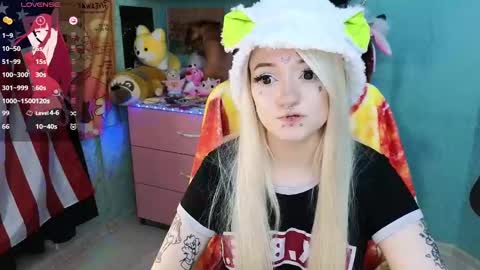 Manuela online show from 01/15/25, 11:40