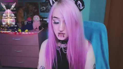 Manuela online show from 09/23/25, 08:23