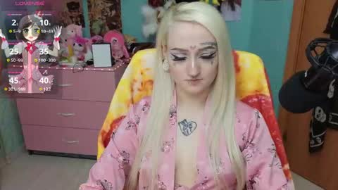 Snapshot of manuela_unicorn chatting on 06/03/26, 04:37 Manuela online show from 06/03/26, 04:37