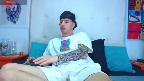 Manuel online show from 03/18/26, 04:37