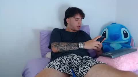 Manuel online show from 06/11/26, 03:04