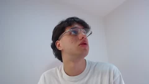 Manuel online show from 06/20/26, 08:06