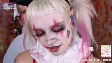 Sasha online show from 10/31/25, 08:26