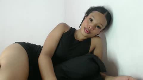 Mar   online show from 11/12/25, 07:13