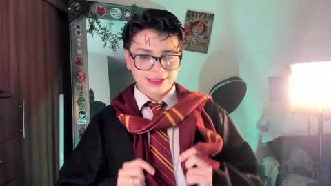 mar_alexis online show from 10/17/25, 01:53