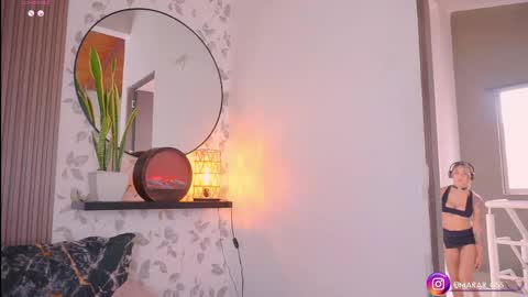 Snapshot of mara__ross chatting on 05/13/26, 03:31 Mara Independent Model online show from 05/13/26, 03:31