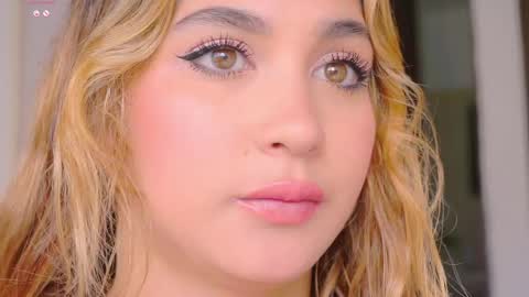 Snapshot of mara__ross chatting on 05/30/26, 02:36 Mara Independent Model online show from 05/30/26, 02:36