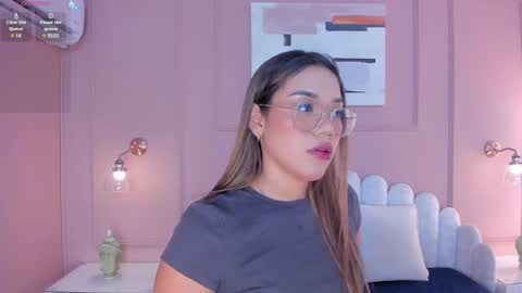 Snapshot of mara_brooks chatting on 02/14/25, 06:40 Mara online show from 02/14/25, 06:40