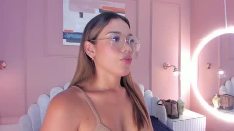 Snapshot of mara_brooks chatting on 03/04/25, 07:11 Mara online show from 03/04/25, 07:11