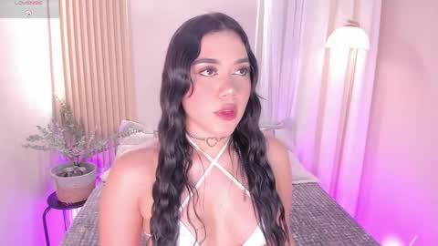 Mara  online show from 11/13/25, 08:52