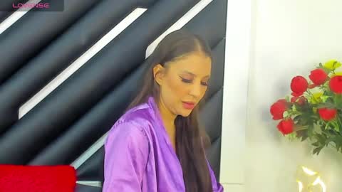 Mara  online show from 03/30/26, 08:43