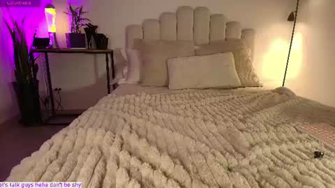 Snapshot of mara_santoro chatting on 06/27/26, 12:59 Mara Santoro online show from 06/27/26, 12:59