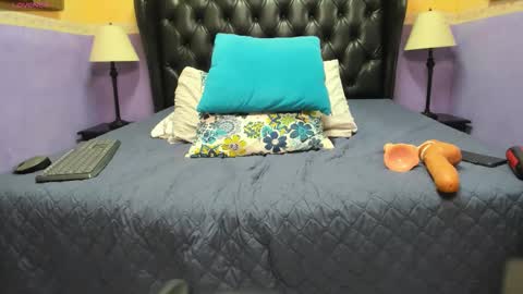 mara_summerr online show from 11/26/25, 03:46