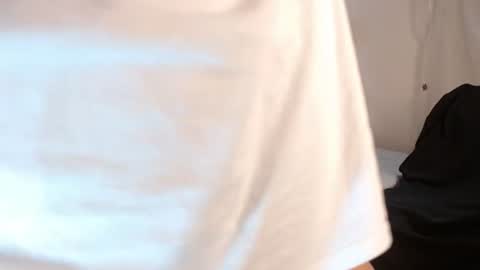 Snapshot of maraa_lee chatting on 06/29/26, 10:32 maraa_lee online show from 06/29/26, 10:32
